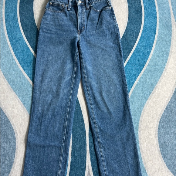 Madewell Perfect Vintage Straight Jeans - Picture 1 of 5